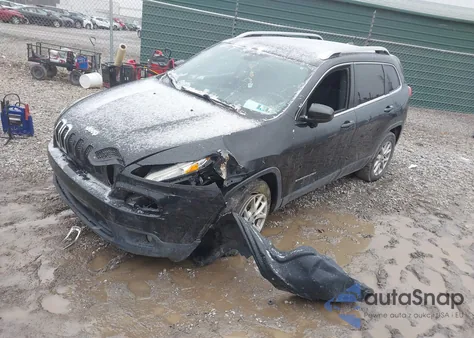 2015 Jeep Cherokee Latitude из США, поврежденный, VIN 1C4PJMCSXFW792616